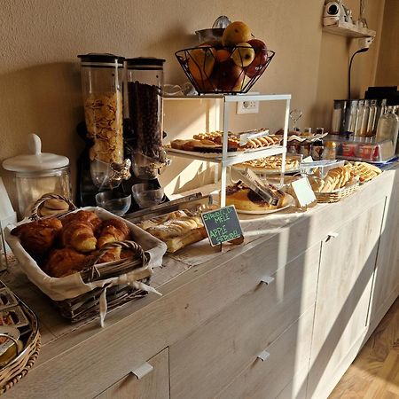 U Baruni B&B Messina Bagian luar foto