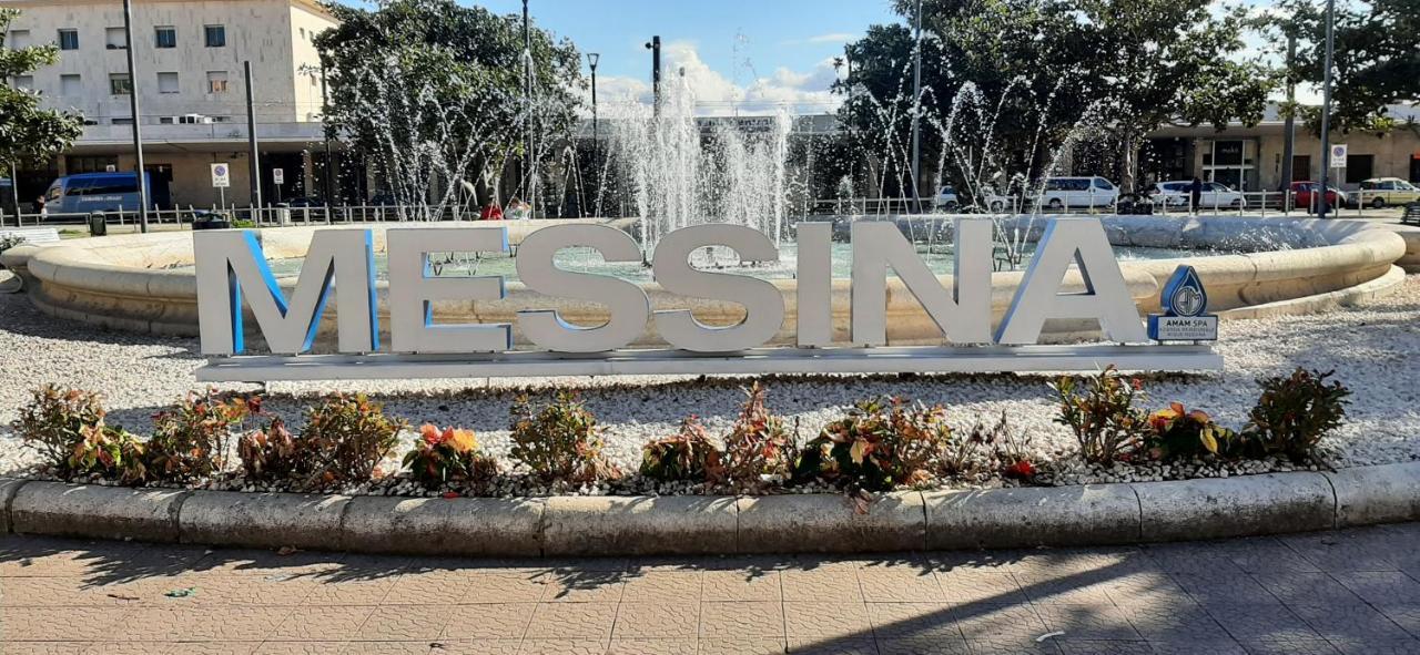 U Baruni B&B Messina Bagian luar foto