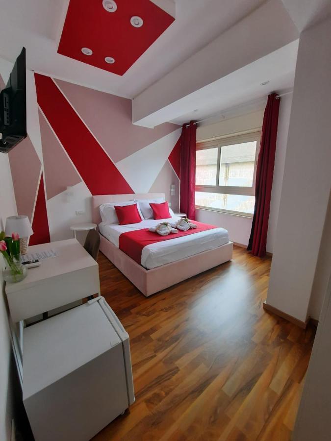 U Baruni B&B Messina Bagian luar foto